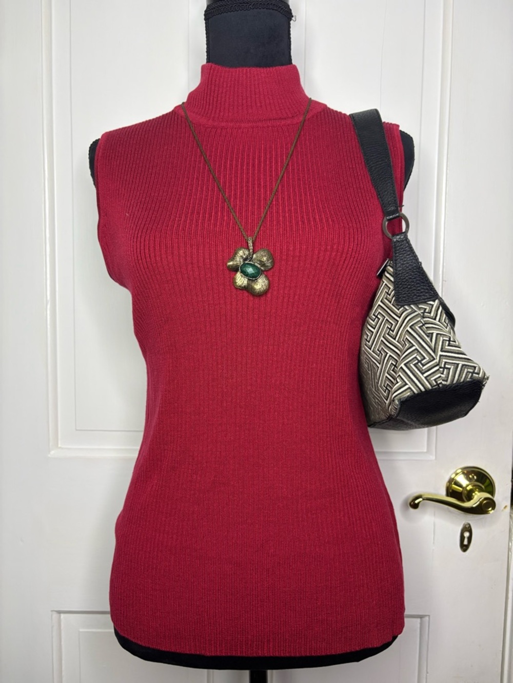Croft&Barrow Sleeveless Red Turtleneck Top